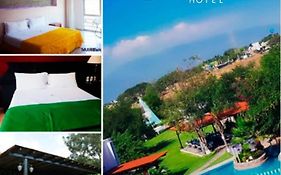 Hotel Brium Colima 3*